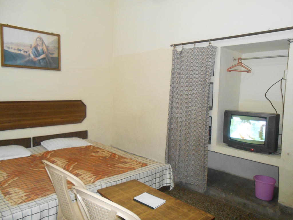 Gaurav Guest House Mathura Zimmer foto