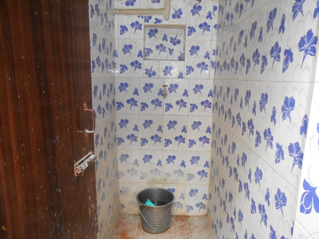 Gaurav Guest House Mathura Exterior foto